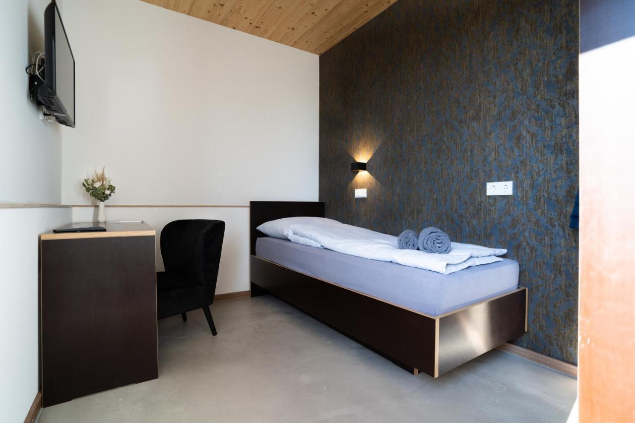 Motel Q Zimmern ob Rottweil 외부 사진